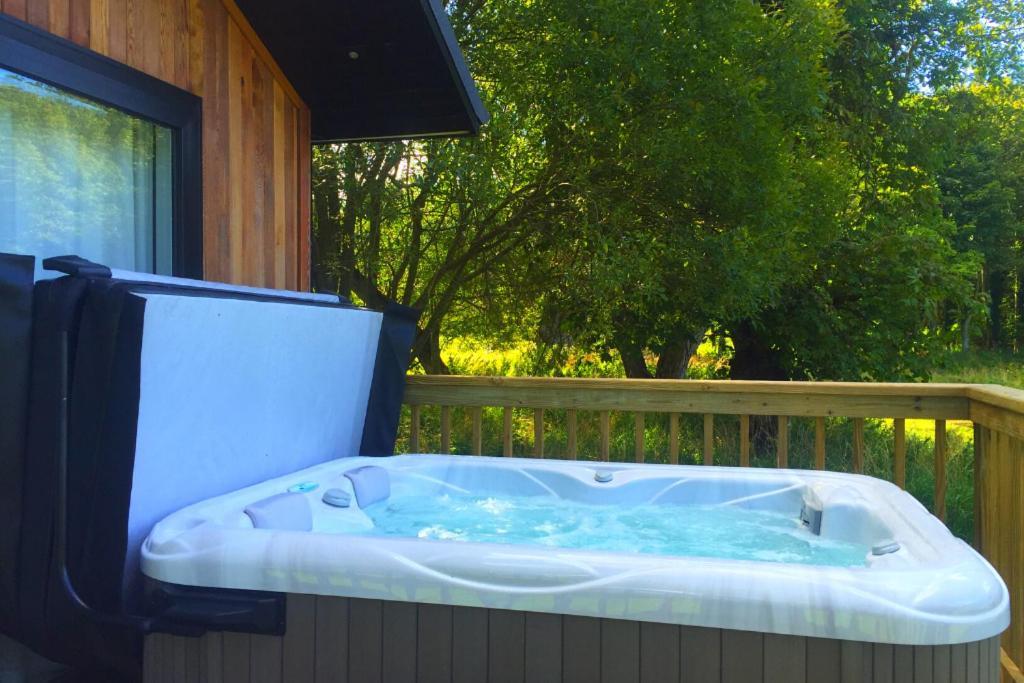 The Lodge By The Lake, Dunbar Extérieur photo