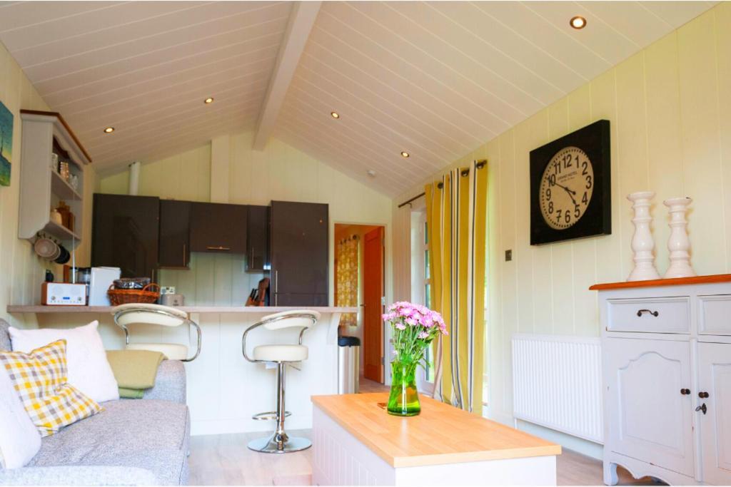 The Lodge By The Lake, Dunbar Extérieur photo